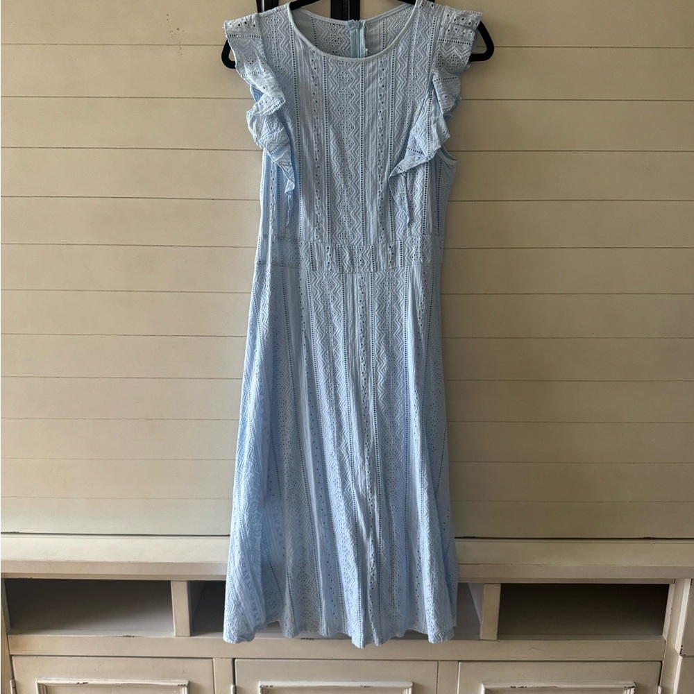 Elegant Light Blue Midi Dress with Ruffle Details